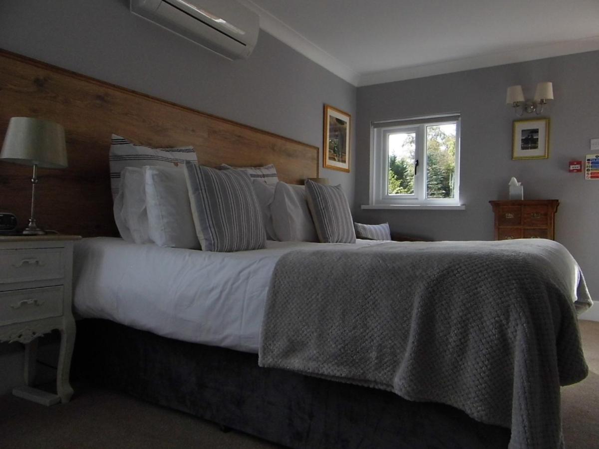 Bed and Breakfast The Mill At Glynhir Ammanford Exterior foto